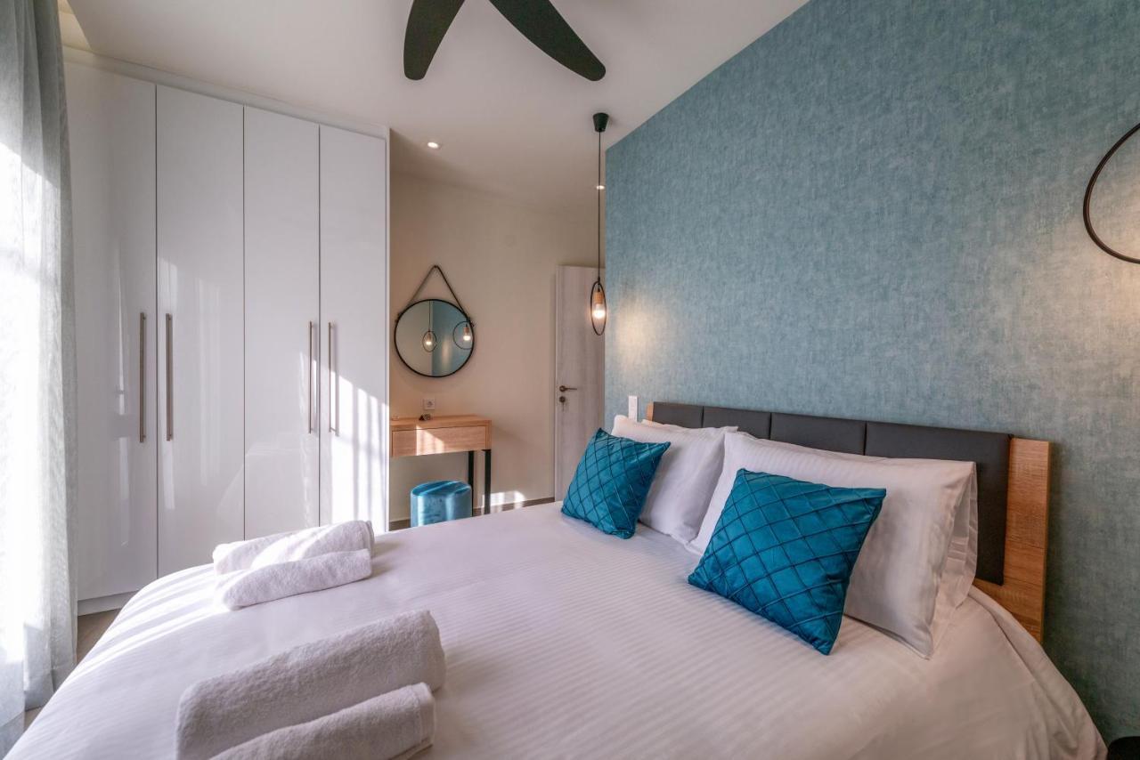 Deluxe Suites Irianna - In The Heart Of Old Town Heraklion  Exterior photo