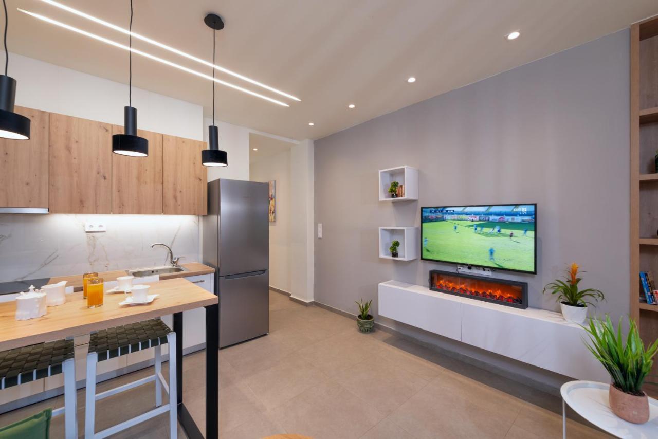 Deluxe Suites Irianna - In The Heart Of Old Town Heraklion  Exterior photo