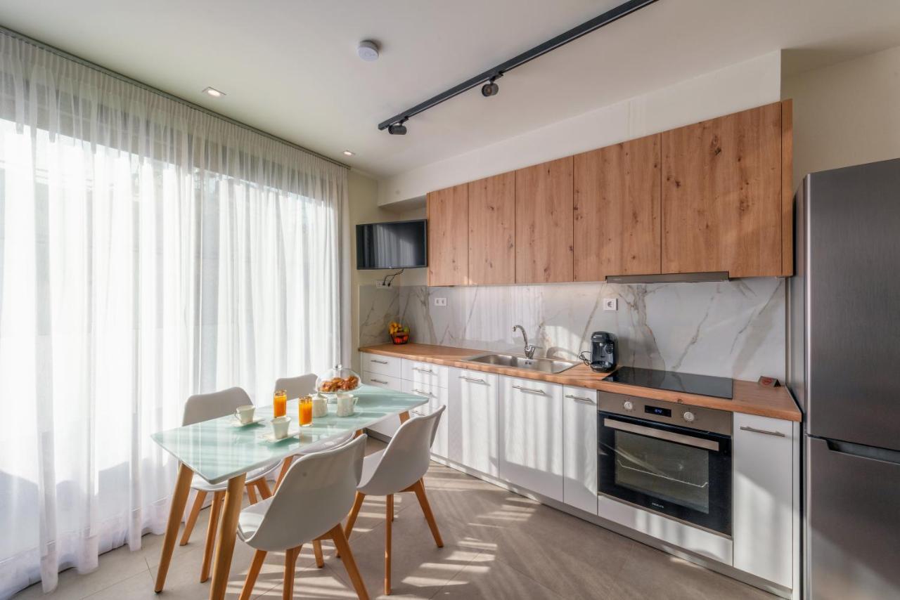 Deluxe Suites Irianna - In The Heart Of Old Town Heraklion  Exterior photo