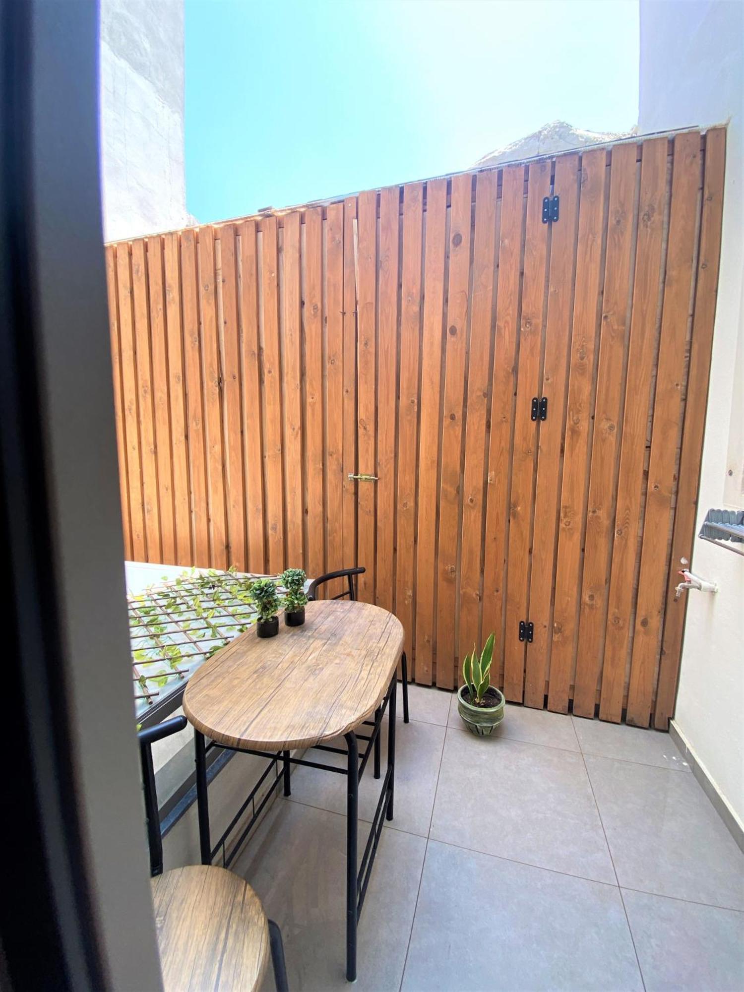 Deluxe Suites Irianna - In The Heart Of Old Town Heraklion  Exterior photo